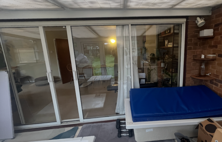 Internal sliding doors, double glazed - FREE (PENDING COLLECTION)