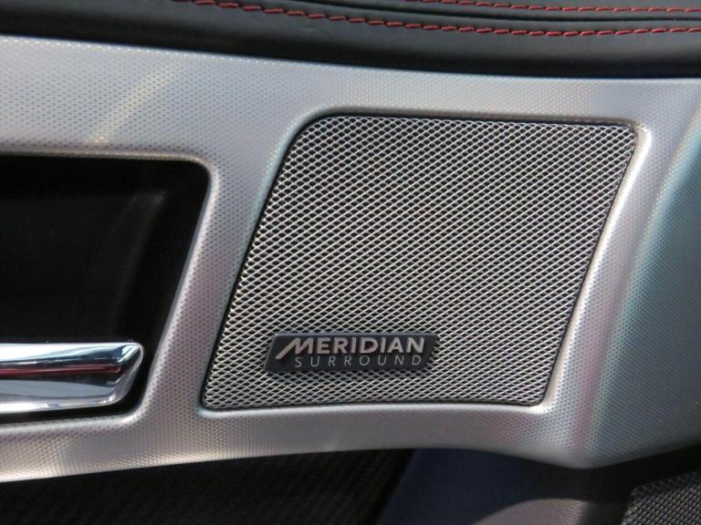 JAGUAR XF 3.0d S V6 Portfolio Sportbrake Auto Euro 5 (s/s) 5dr White Auto Diesel