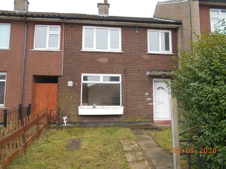  3 bed house in BD4 location
