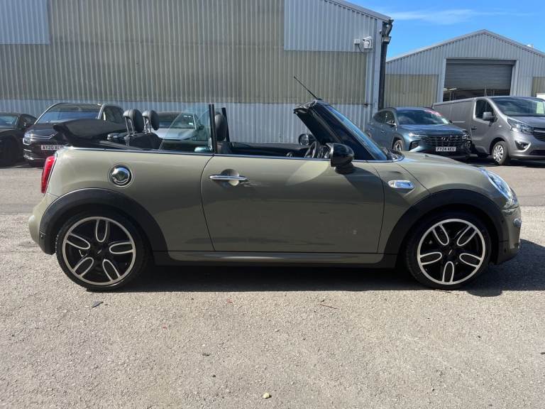  MINI Convertible 2.0 Cooper S Exclusive Convertible 2dr Petrol Manual Euro 6
