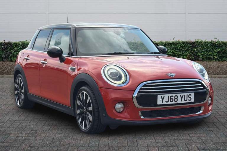 2019 MINI Hatch 1.5 Cooper Exclusive II 5dr Auto HATCHBACK PETROL Automatic