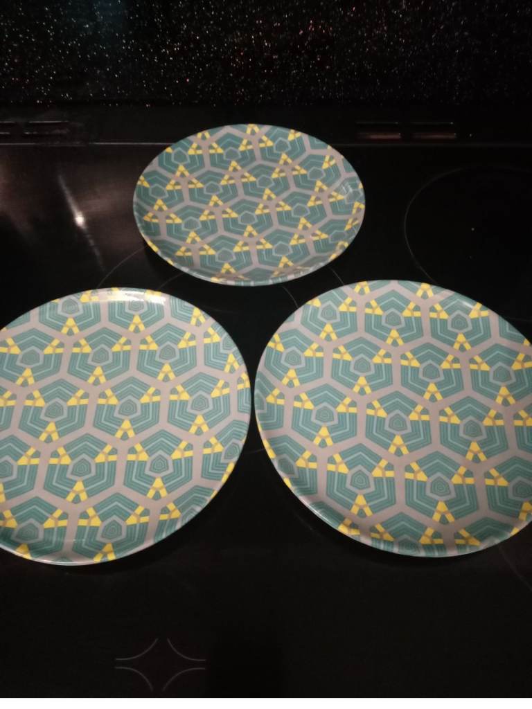 3 nando plates,by simps &nola 21cm