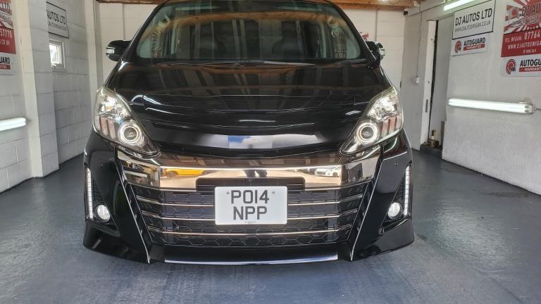 reserved deposit recieved!!!!!Toyota alphard 2.4 GS auto black 7 seater japanese