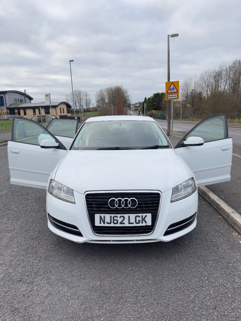 Audi, A3, Hatchback, 2012, Manual, 1197 (cc), 5 doors