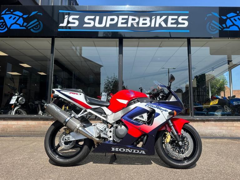 HONDA CBR900RR 929 FIREBLADE 2000. 15 SERVICES! ORIGINAL EXHAUST INCLUDED