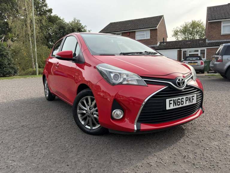 2016 Toyota Yaris 1.33 Dual VVT-i Icon Hatchback 5dr Petrol Manual Euro 6 (99 ps) Hatchback Petro...