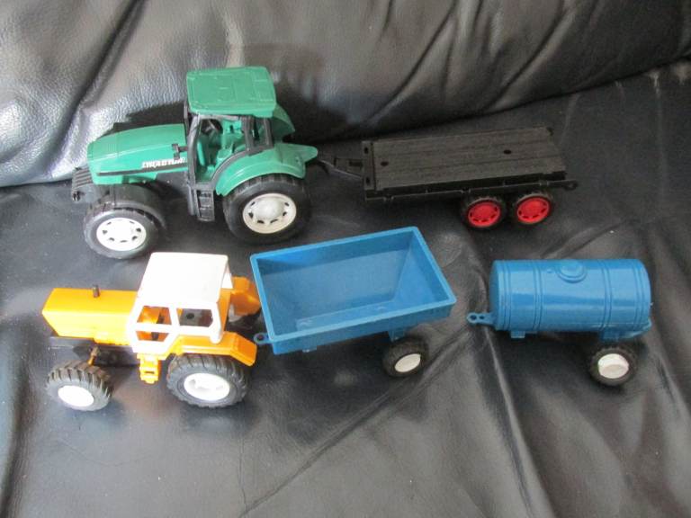 Various Farm Vehicles /  Other Vehicles / Animals / Figures