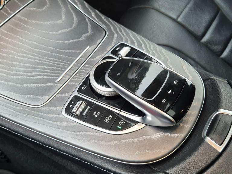 MERCEDES-BENZ CLS 2.9 CLS400d AMG Line [Premium Plus] 2020