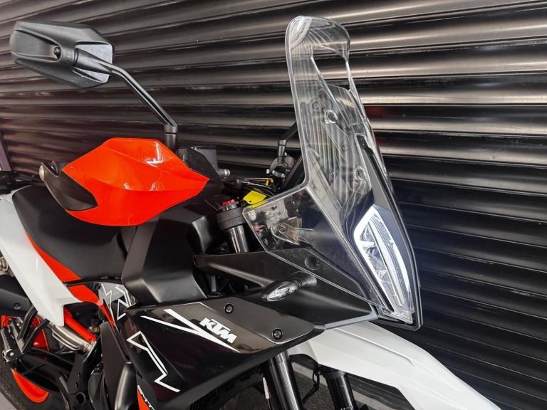 2024 KTM 890  SMT Tech Pack-Htd Grips-Exhaust Link Pipe