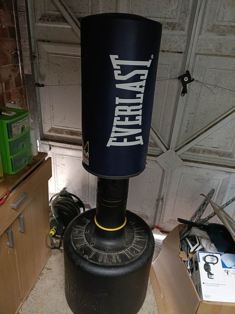 Everlast Freestanding Punch Bag – Good Condition