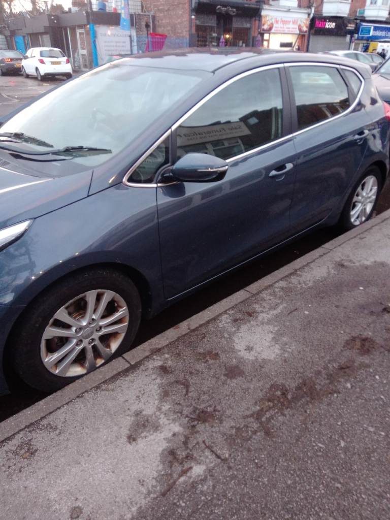 Kia, CEED, Hatchback, 2012, Manual, 1582 (cc), 5 doors