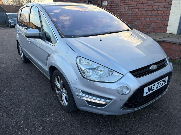 2012 Ford S-Max 2.2 TDCi Titanium Euro 5 5dr MPV Diesel Manual