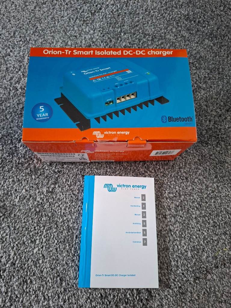 Victron Energy Orion-Tr Smart DC to DC Charger 12/12V 18A 220W Isolated