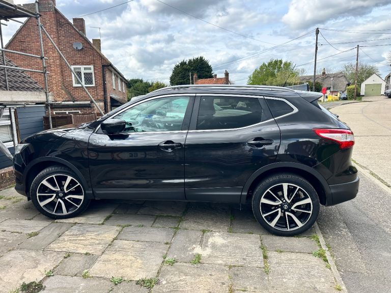 Nissan, QASHQAI, Hatchback, 2017, Manual, 1461 (cc), 5 doors