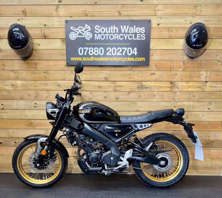 Yamaha XSR 125 Legacy Edition : 2024 model : ONLY 417 MILES 