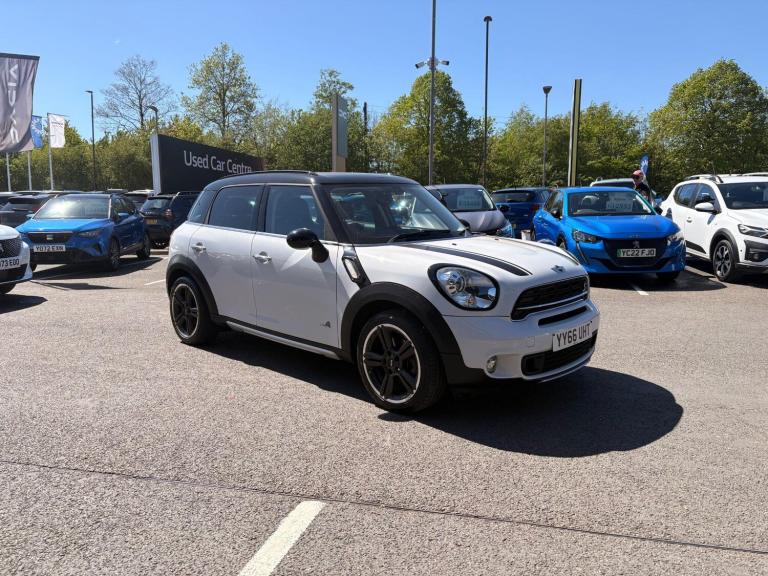  MINI Countryman Cooper S ALL4 Countryman Petrol Manual