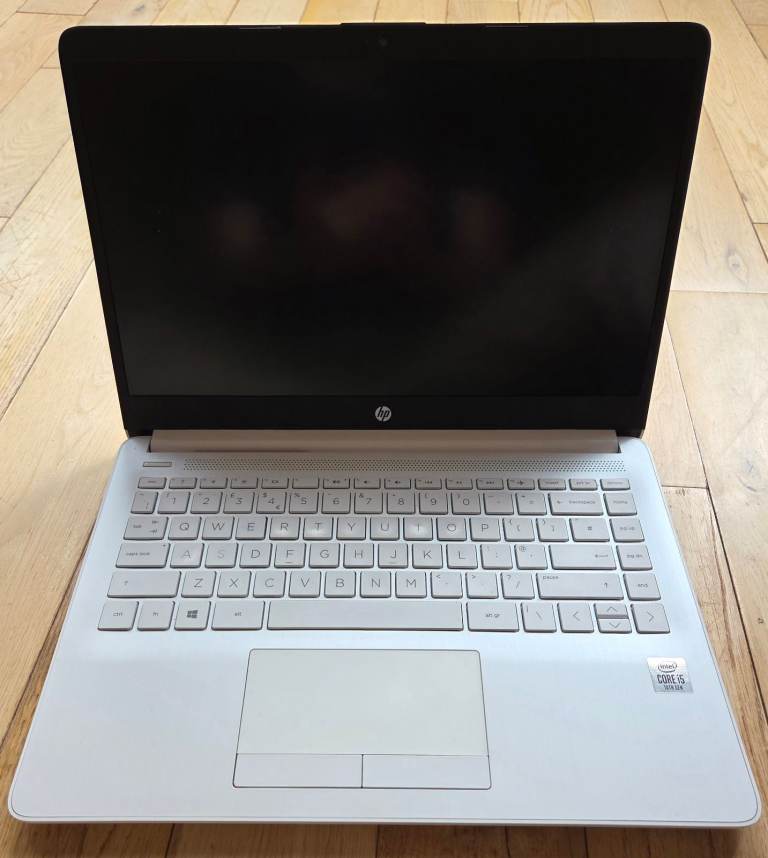 HP Laptop 14" screen / 4GB RAM / 256GB SSD