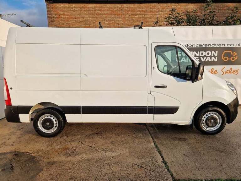 Vauxhall Movano 3500 2.3CDTi MWB L2 H2 FWD 130PS Panel Van Diesel Manual