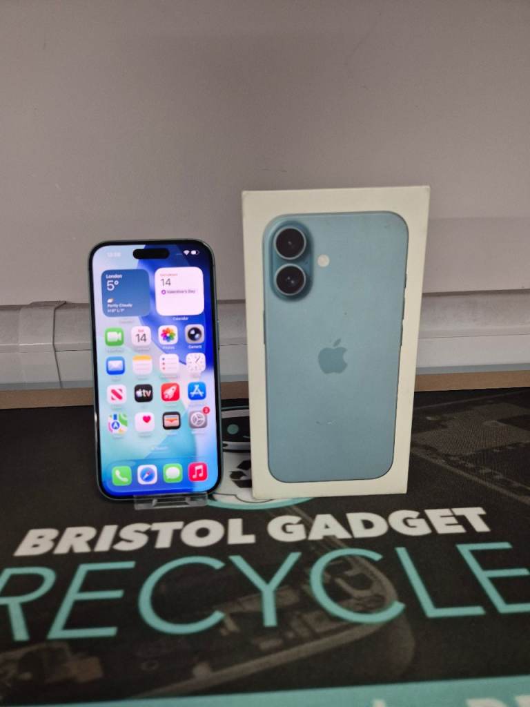 Refurbished Apple iPhone 16 Teal 128GB Boxed 99% Battery Health + 6 Months Warranty