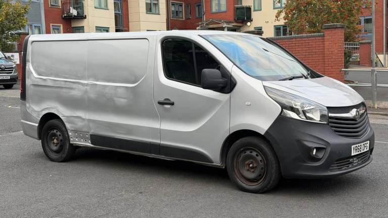 2018 Vauxhall Vivaro 1.6 CDTi 2900 Sportive L2 H1 Euro 6 5dr PANEL VAN Diesel Manual