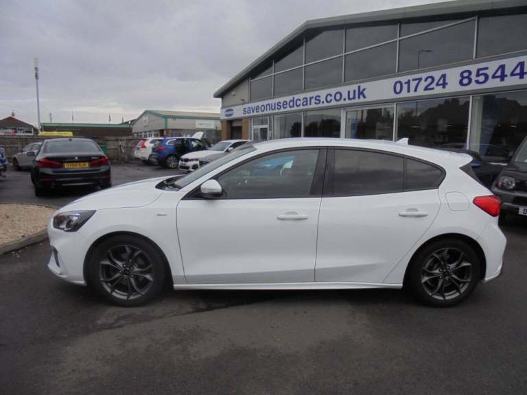 Ford Focus 1.0 EcoBoost 125 ST-Line 5dr Petrol