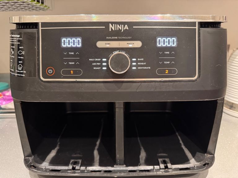 Ninja Dual Zone Air Fryer – Black 9.5 litres