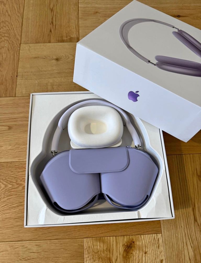 Apple AirPods Max in Purple – As Good As New, Boxed