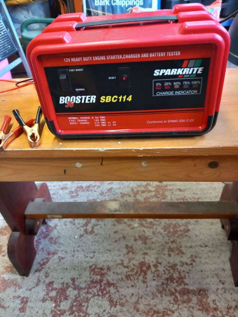 Sparkrite 12 v Heavy Duty Engine Starter Charger and Tester