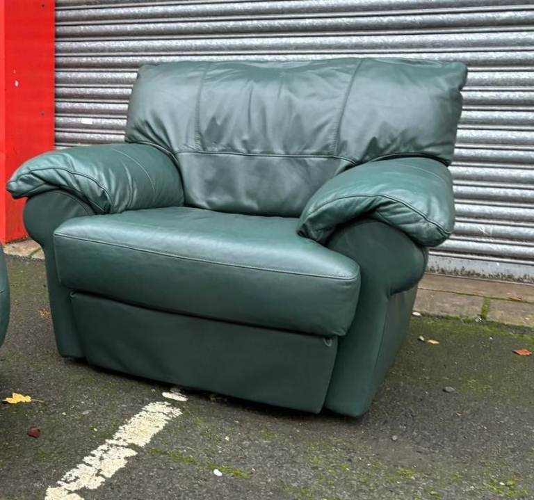 Green Leather Chair 