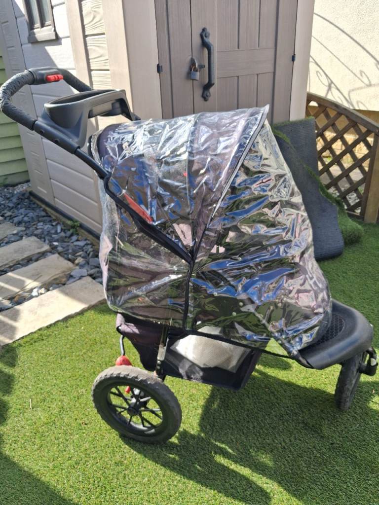 Chinook pet stroller for small and medium pets