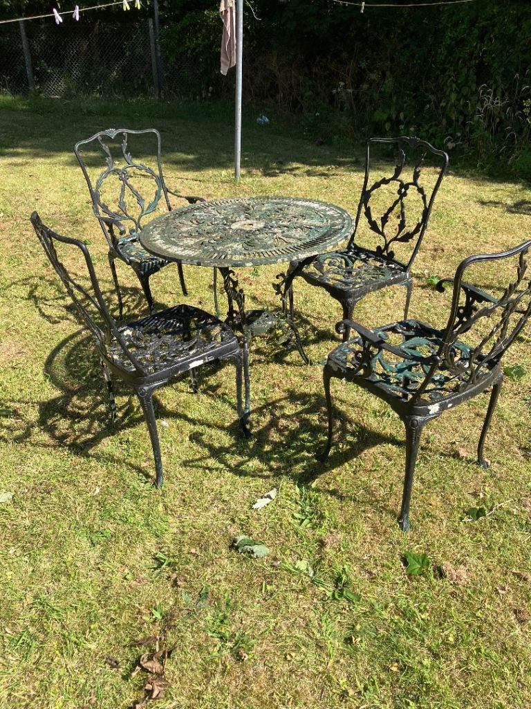 Offers reduced VINTAGE FRENCH CAST IRON BISTRO ALUMINIUM 4 CHAIR GARDEN TABLE SET 