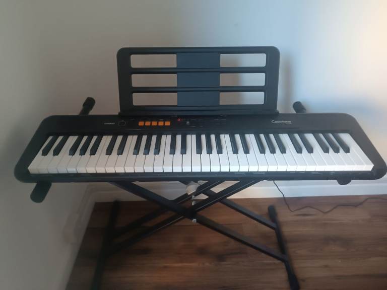 Casiotone CT-S100 Electronic Keyboard with Stand