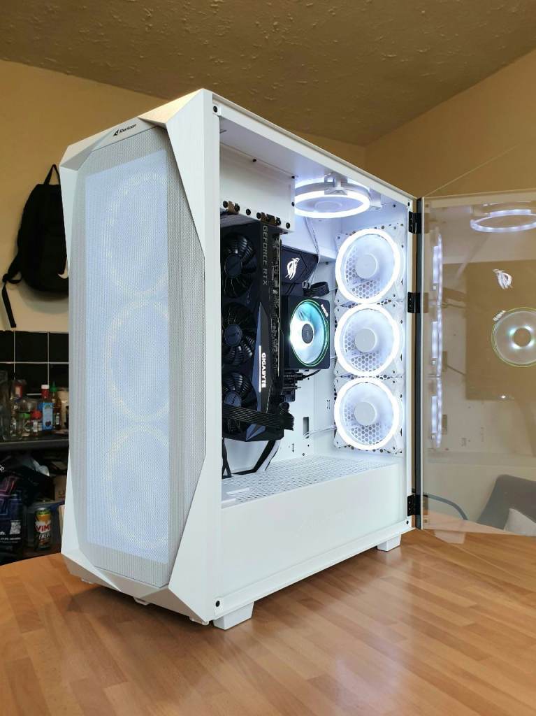 Ryzen 7 32GB RTX 3070 B550 Gaming PC