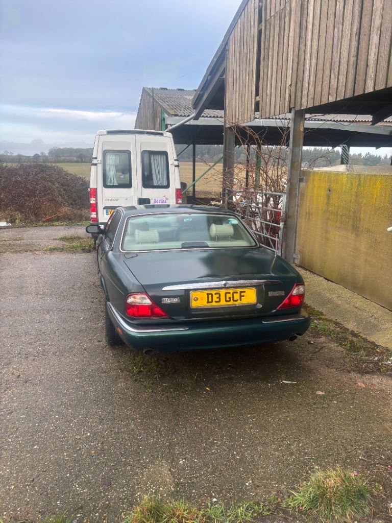 Jaguar, V8 XJ SERIES, Saloon, 1998, Automatic, 3248 (cc), 4 doors