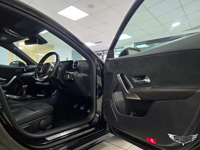 2020 Mercedes-Benz A-Class 1.3 A200 AMG Line (Executive) Euro 6 (s/s) 5dr HATCHBACK Petrol Manual