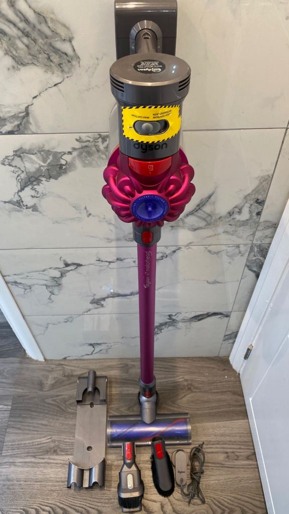 Dyson V7(new battery) Cordless Handheld Vacuum