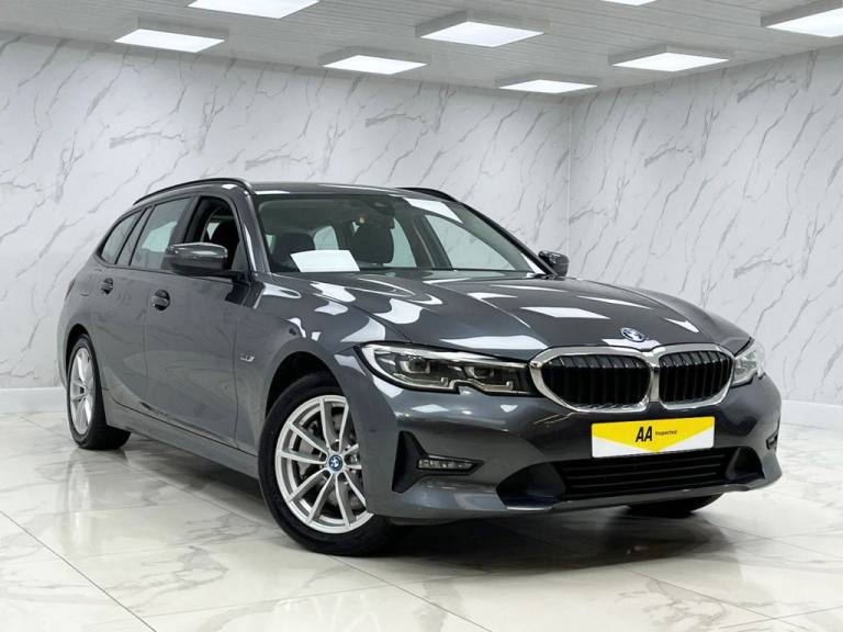 2022 BMW 3 Series 330e SE Pro 5dr Step Auto ESTATE PETROL/ELECTRIC Automatic