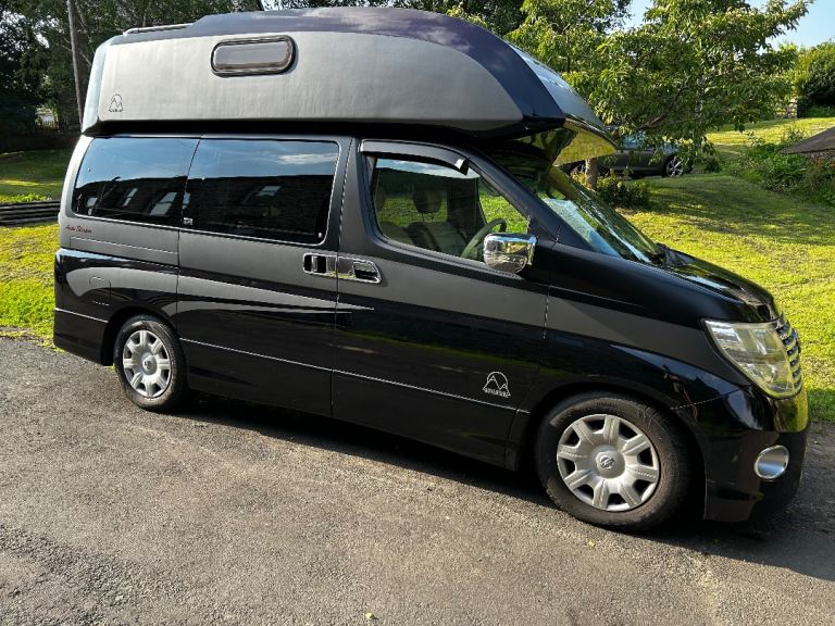 Imported Nissan Elgrand Auto-sleeper 2006