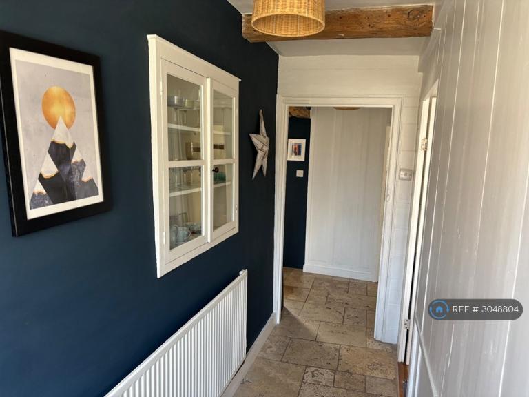 3 bedroom house in High St, Wallingford, OX10 (3 bed) (#3048804)