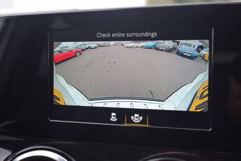 2022 Mercedes-Benz GLA 2.0 GLA200d AMG Line SUV 5dr Diesel 8G-DCT Euro 6 (s/s) (150 ps) HATCHBACK...