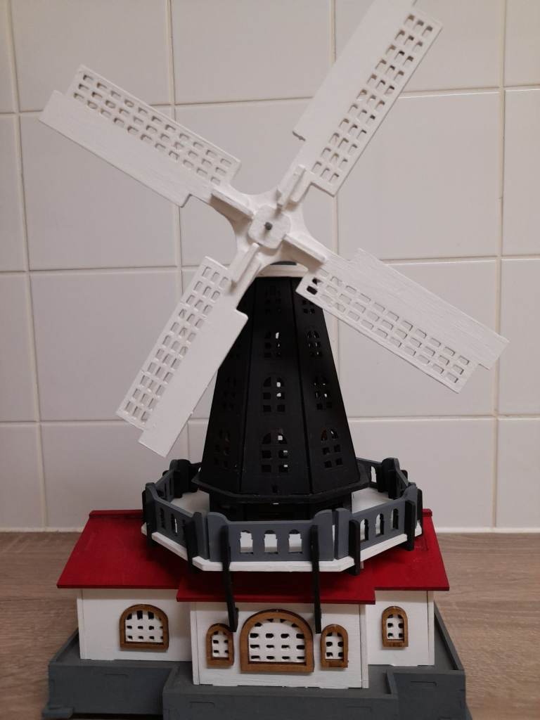 Model working windmill 