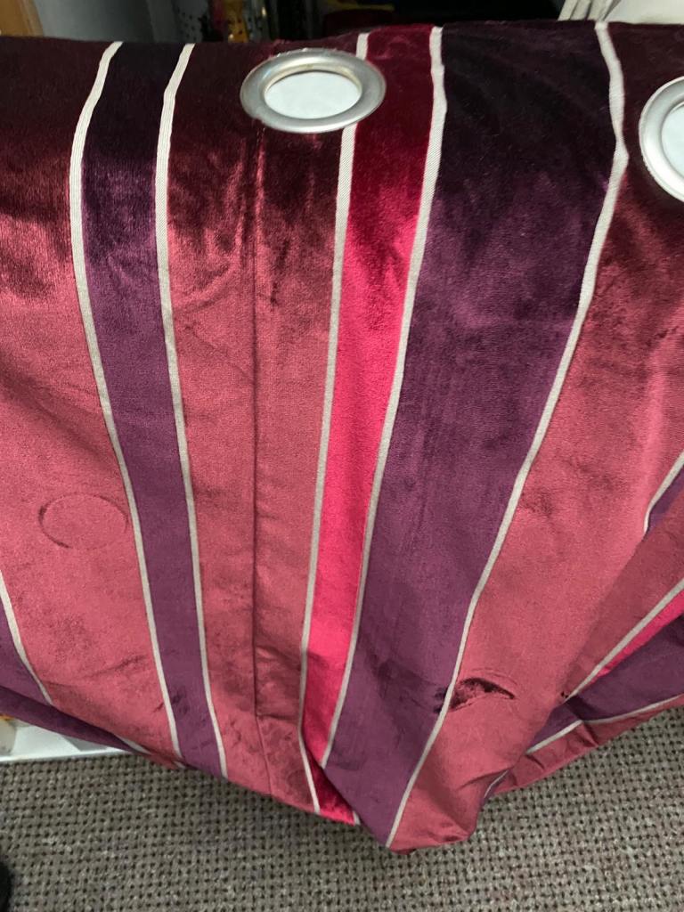 2 sets of velvet curtains