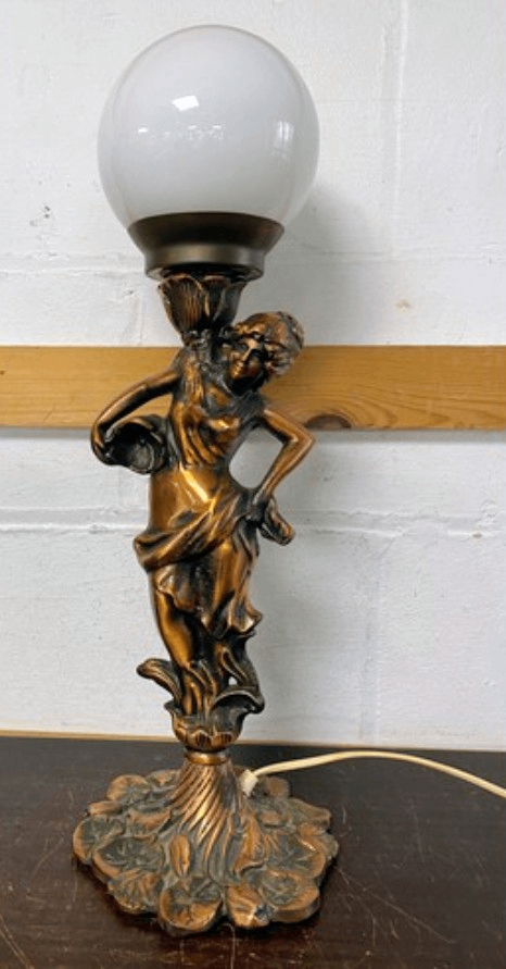 Art nouveau lamp
