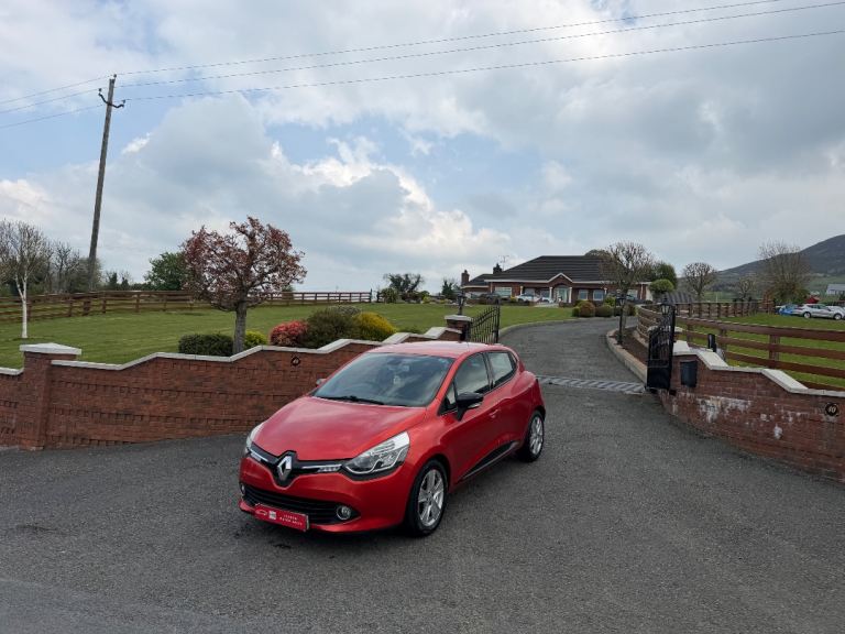 Renault, CLIO, Hatchback, 2015, Manual, 898 (cc), 5 doors