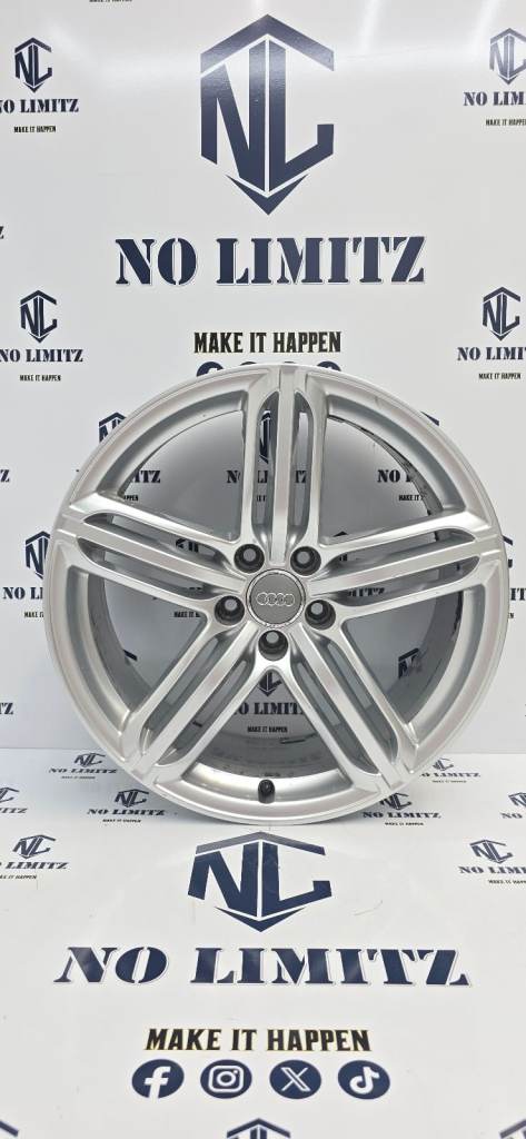 SET OF 4 GENUINE AUDI 19" A3 A4 A6 S2 S3 S4 RS3 RS4 Q2 Q3 RS TT 5x112 SILVER 8U0601025AC