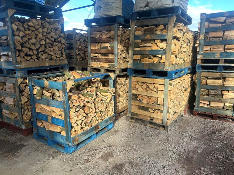 Hardwood logs Ash Oak Beech Dried Seasoned Glasgow Hard Wood Burner Free Delivery