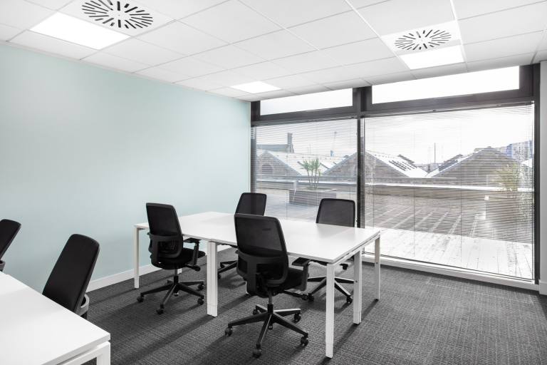 Jersey - JE2 3AS \ Secure an Office with 5 Workstations