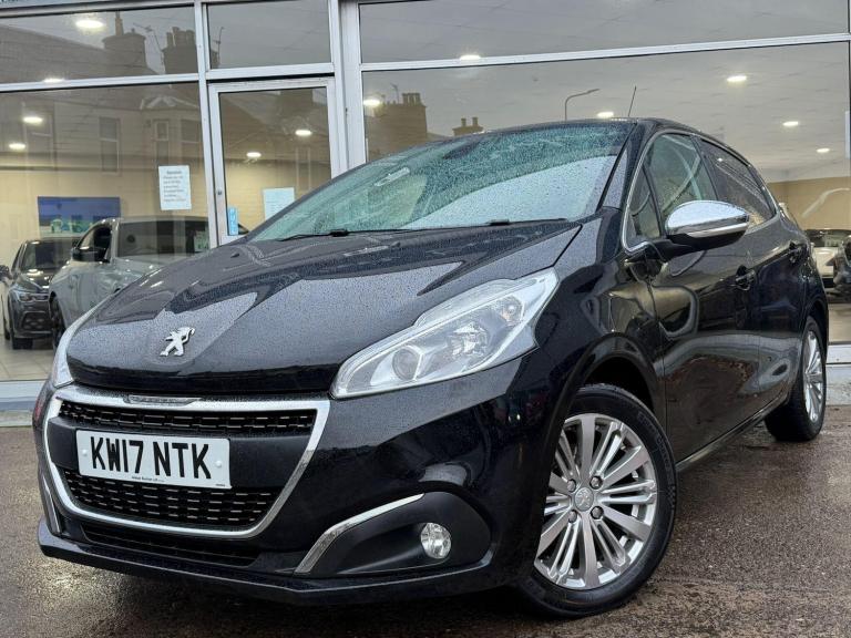 2017 Peugeot 208 1.2 PureTech Allure Euro 6 5dr HATCHBACK Petrol Manual