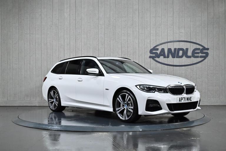 2022 BMW 3 Series 2.0 330e 12kWh M Sport Touring Auto Euro 6 (s/s) 5dr ESTATE Petrol/Electric Hyb...