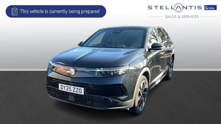 2025 Vauxhall Grandland 1.2 Ultimate SUV 5dr Petrol Hybrid e-DCT Euro 6 (s/s) (136 ps) SUV Hybrid...